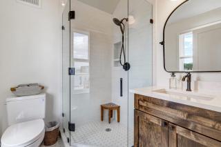 Whitewater Peak - Cozy Retreat with Scenic Views - 4