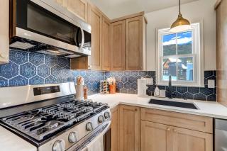 Whitewater Peak - Cozy Retreat with Scenic Views - 3