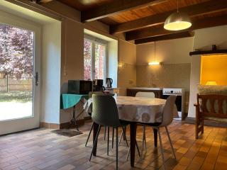 Charmante maison de village avec cour fermée, proche gorges et sites médiévaux, idéale pour découvrir 3 départements - FR-1-582-14 - 3