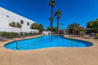 Blue Abode - Old Town Scottsdale - Pool &BBQ Grill - 0