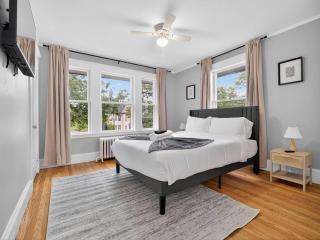 Spacious Allston 5BR | 2 Baths + Parking - 9