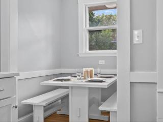 Spacious Allston 5BR | 2 Baths + Parking - 5