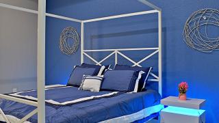 Stunning 6 Bedroom Near Downtown - 6