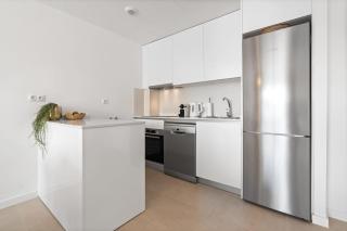 Ultimate Rentals - Stylish and Unique Space in Celere Sea Views - 3