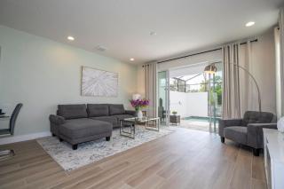 Stylish Property with Private Pool - 0