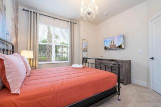 Stylish Property with Private Pool - 4