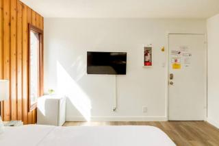 Gateway Suites near Banff - 2