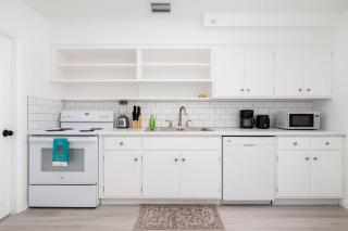 The Residences at Lake Ridge Apt 1 - 6