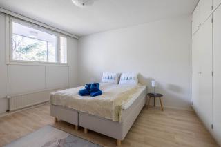 Arctic Circle Corner - Santa Village - WiFi - by SharpCat - 9