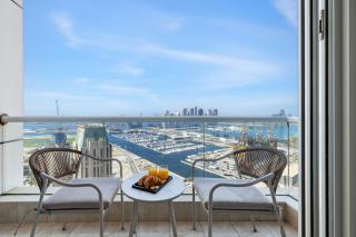 Marina 2BR with 31st-Floor Ocean View - 0