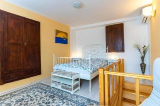 Holiday house with WiFi Cres - 24872 - 4