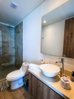 Cartagena WOW Ocean View, Rooftop Pool, Gym & Desk - 5