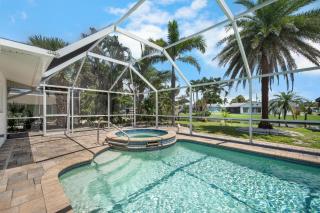 Lemon Bay Canal Home – Pool Hot Tub & Boat Dock - 0