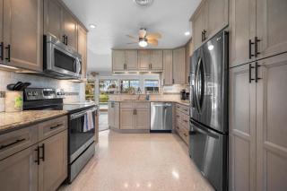 Lemon Bay Canal Home – Pool Hot Tub & Boat Dock - 7