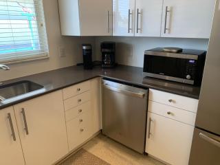 Bunk Up by the Beach – 3BR Just Steps to Beach - 4