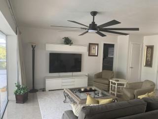 Charming 2BR Pool Home Near Manasota Key - 6