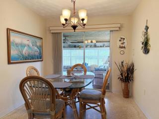 2BR on Oyster Creek – Boat Dock & Beach - 6