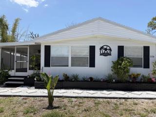 Modular Oasis - Tiki Bar - Fire Pit - Pet-Friendly - 9