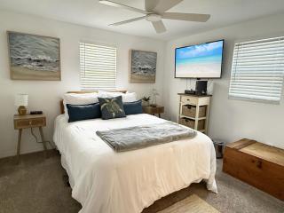 Modular Oasis - Tiki Bar - Fire Pit - Pet-Friendly - 2