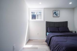 Stylish, Spacious 6-Bedroom Home in the GTA - 7