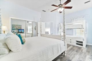 Frangista Breeze With Heated Pool - 5
