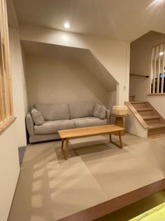 8名様で貸切可能,駅まで徒歩1分!陶器浴槽で旅の疲れを癒せます! - 7