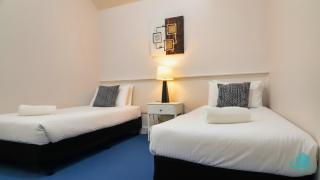 Plover Executive Deluxe Villa 25 - 5