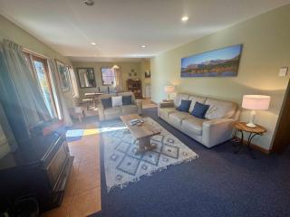 30 St James Avenue - 7