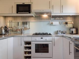 Sardis Cottage - 2