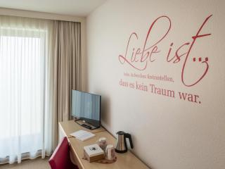 Novotel Berlin Mitte - 4