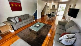 Plover Executive Deluxe Villa 25 - 5