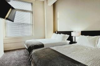 Spacious Loft - near CSU, Playhouse, Progressive field, R&R Hall of Fame with Gym & Sauna and Sleeps 12 - 3
