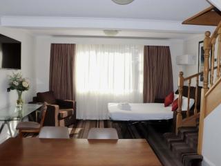 Mercure Canberra - 2