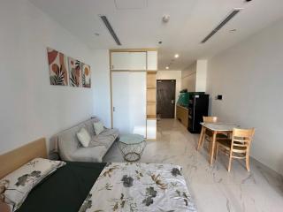 BE6-Vinhome grand Park-free pool - 3