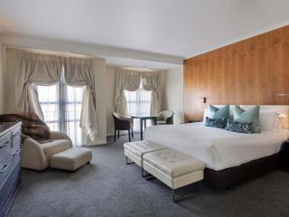 Sofitel Queenstown Hotel & Spa - 7