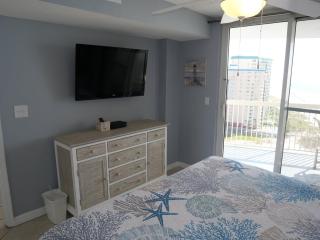 Pelican Beach 1612 condo - 2