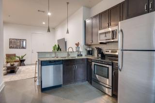 Lofts At 30th-Two Beats-2 Units-Mins to Broadway - 7