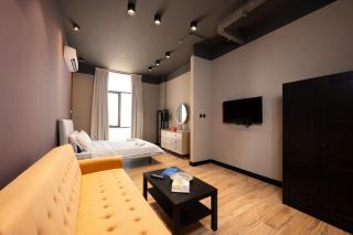 Chic gateway Studio by Spacey Duqm 80 - 0