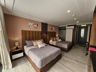 Epic Suite 209 Deluxe Aeropuerto - 2