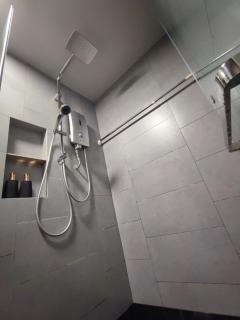 JQ D'Joyful Homestay 5 pax City SeaviewnHigh Floor LV29 - 1