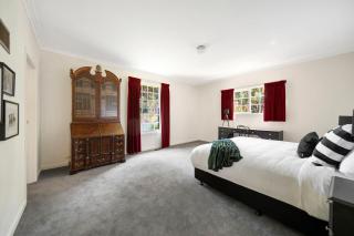 Hunter House - Castlemaine - 5