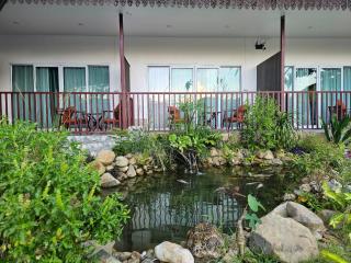 Intimate Riverside Resort - 5
