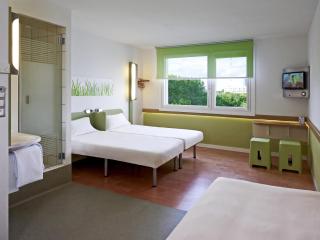 ibis budget Warszawa West Station - Varsovia - 6