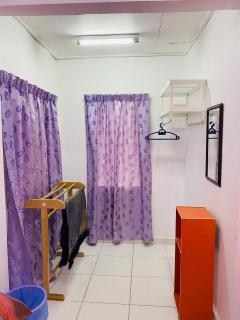 Trisya Homestay - 4