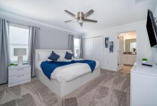 1018JR TOWNHOUSE 4 BEDROOMS & 3 BATHROOMS + POOL - 9