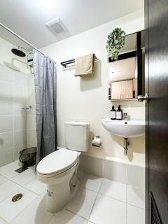 Kasara Urban Resort Residences by Amari Staycations - 5