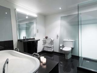 The Como Melbourne - 6