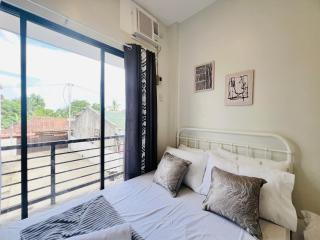 4BR House in Pardo Cebu Perfect for Groups - 9