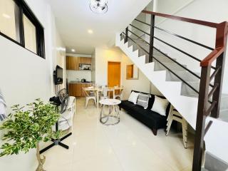 4BR House in Pardo Cebu Perfect for Groups - 1