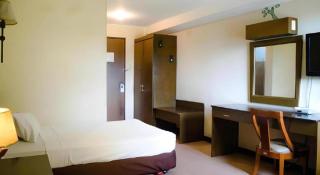 Country Village Hotel - 1